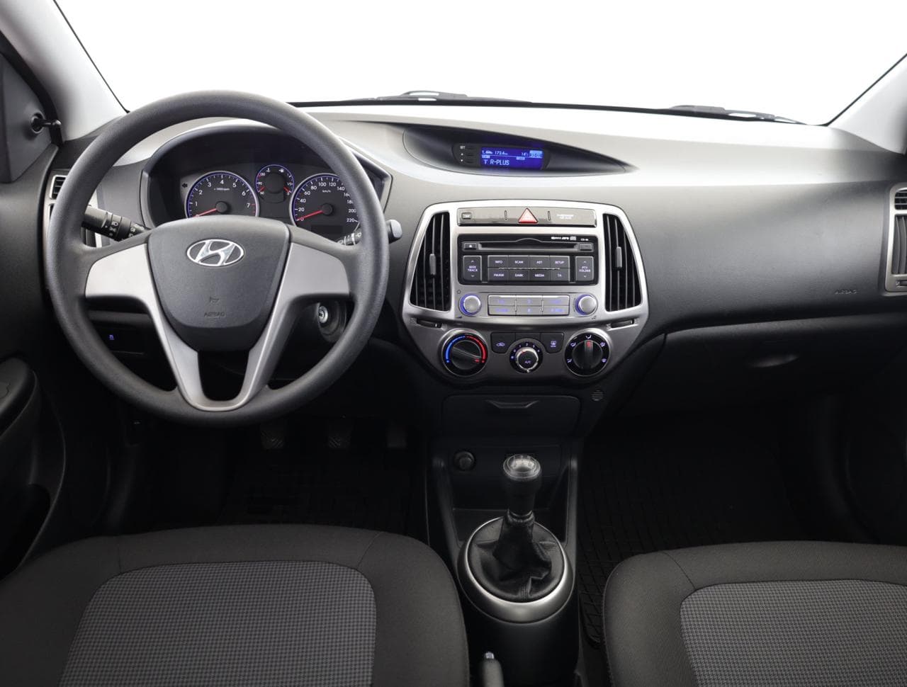 2013 Hyundai I20 - 9