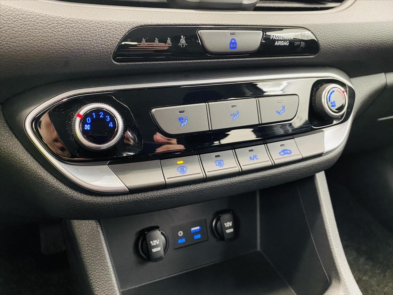 2018 Hyundai i30 - 16