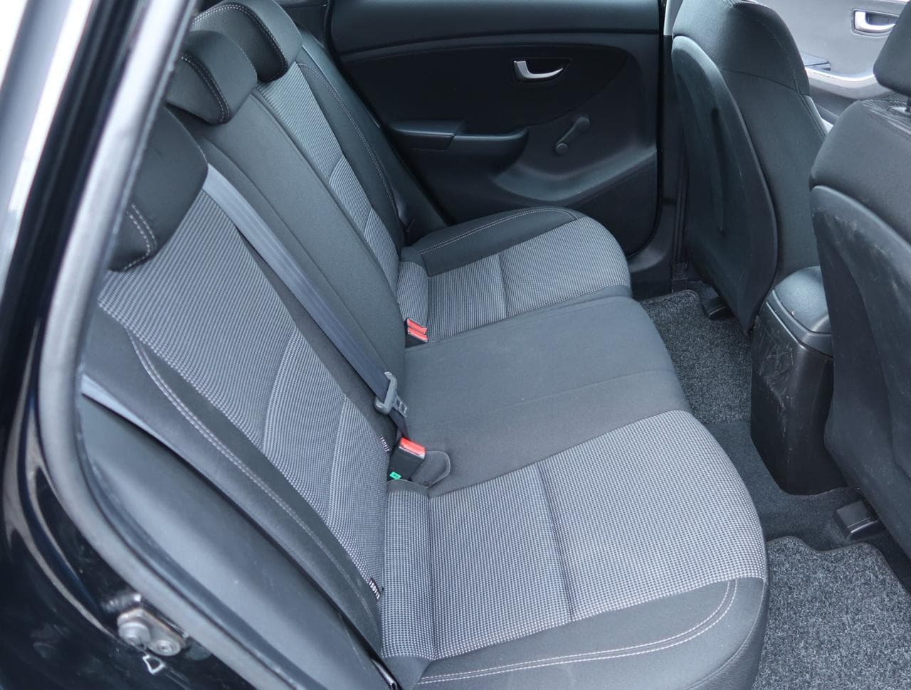 2012 Hyundai I30 - 13