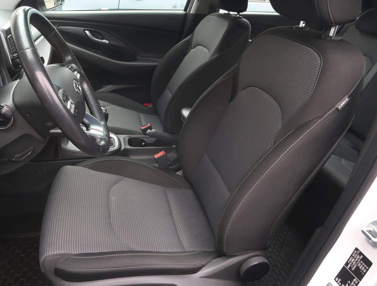 2017 Hyundai i30 - 16