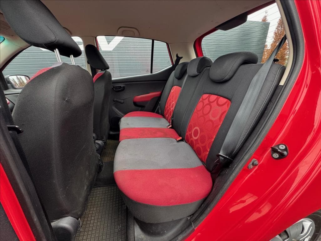 2010 Hyundai I10 - 19