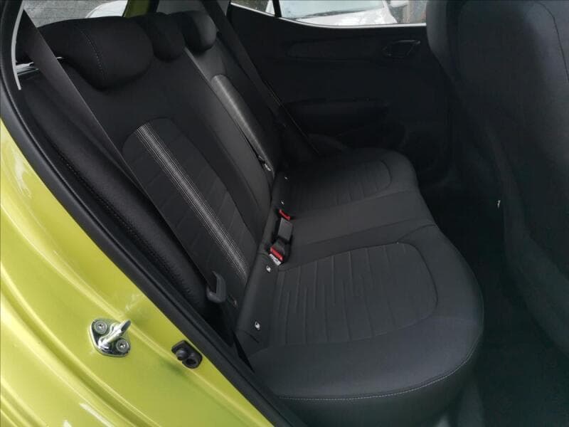2025 Hyundai i10 - 9