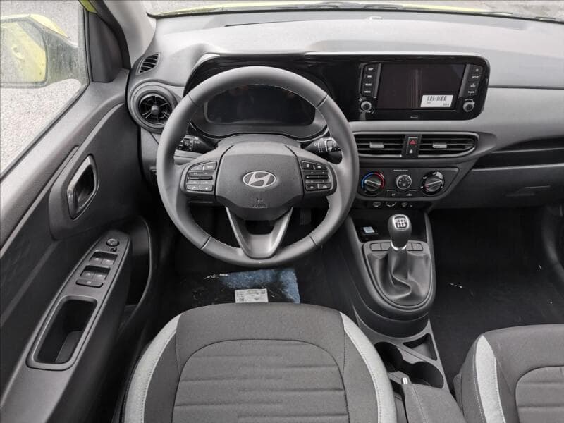 2025 Hyundai i10 - 6