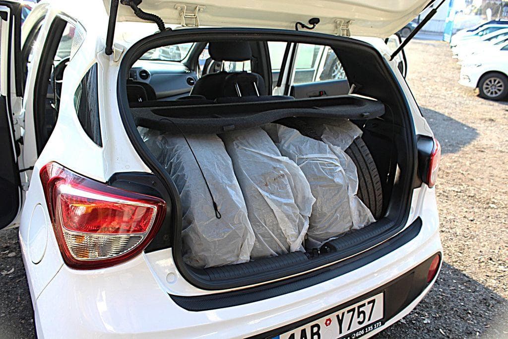 2018 Hyundai i10 - 13
