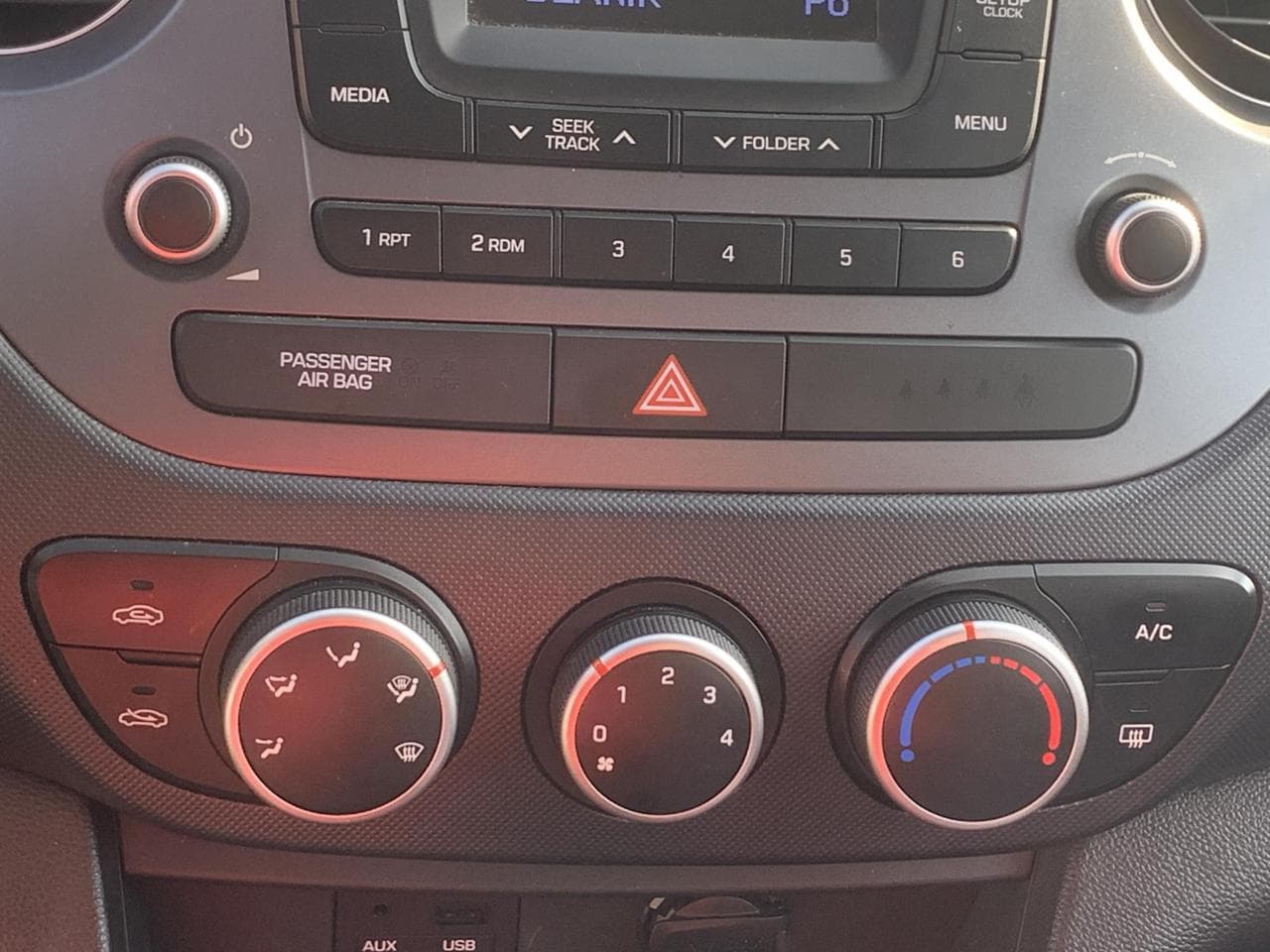 2018 Hyundai i10 - 16