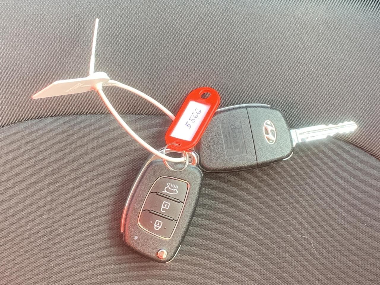 2018 Hyundai i10 - 19