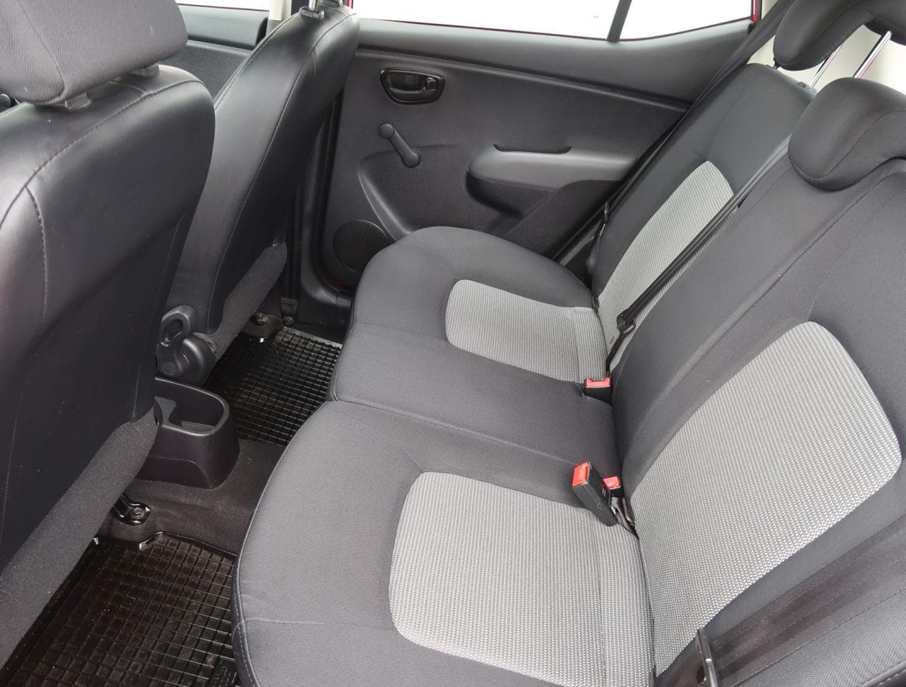 2010 Hyundai i10 - 15