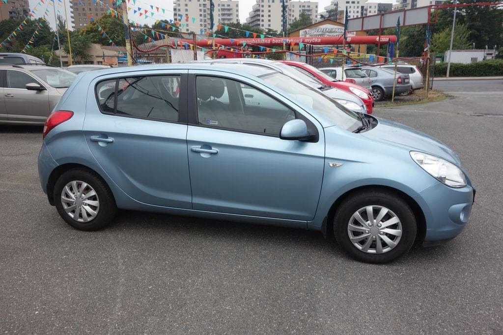2009 Hyundai i20 - 5