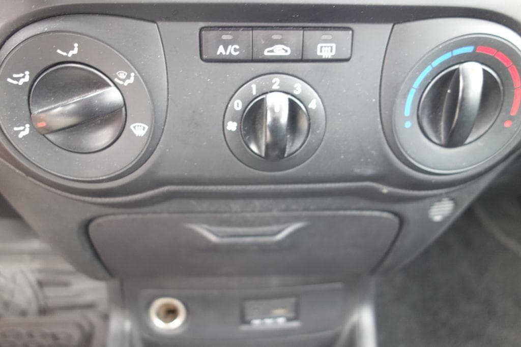 2009 Hyundai i20 - 15