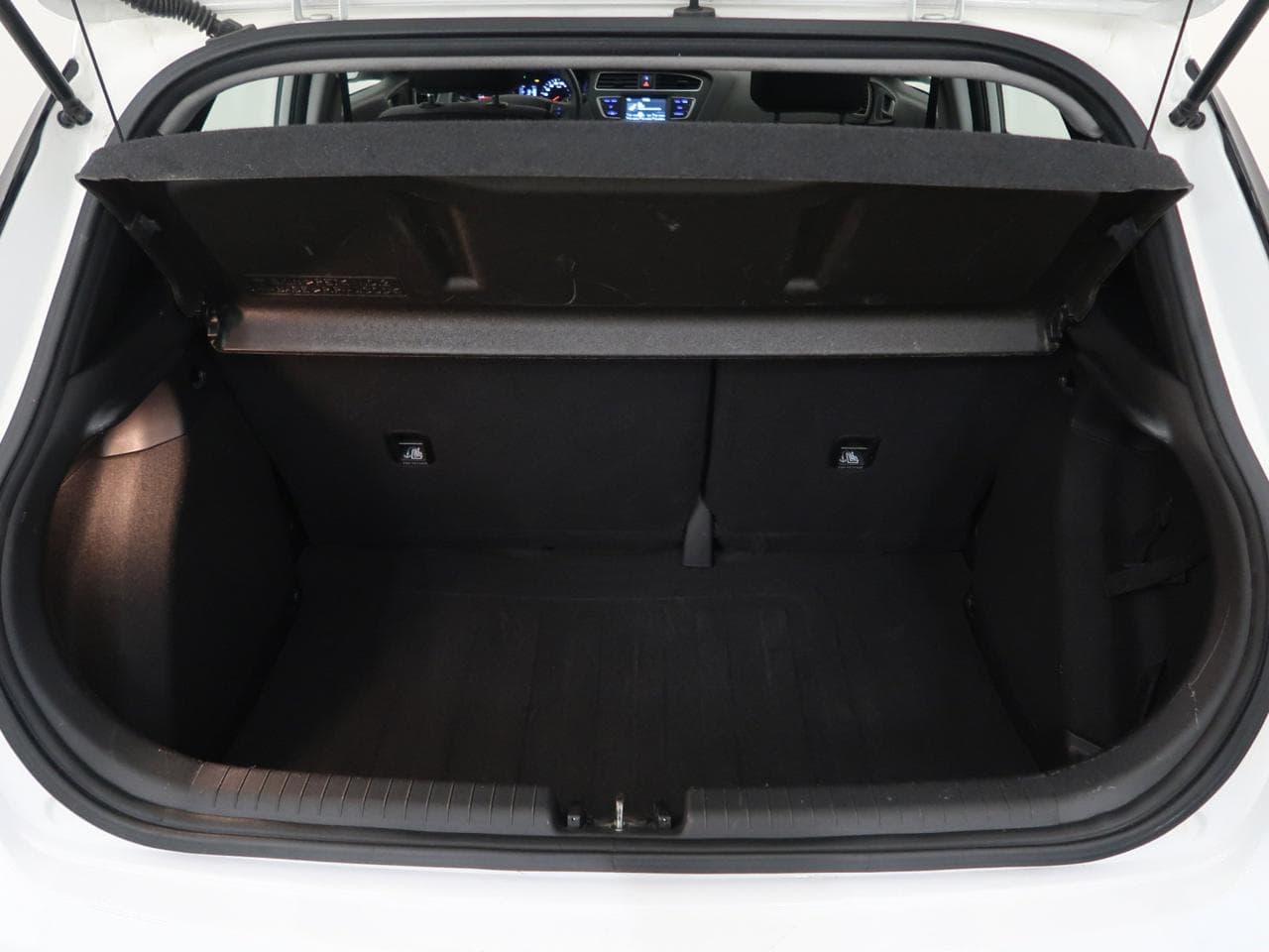 2019 Hyundai i20 - 19