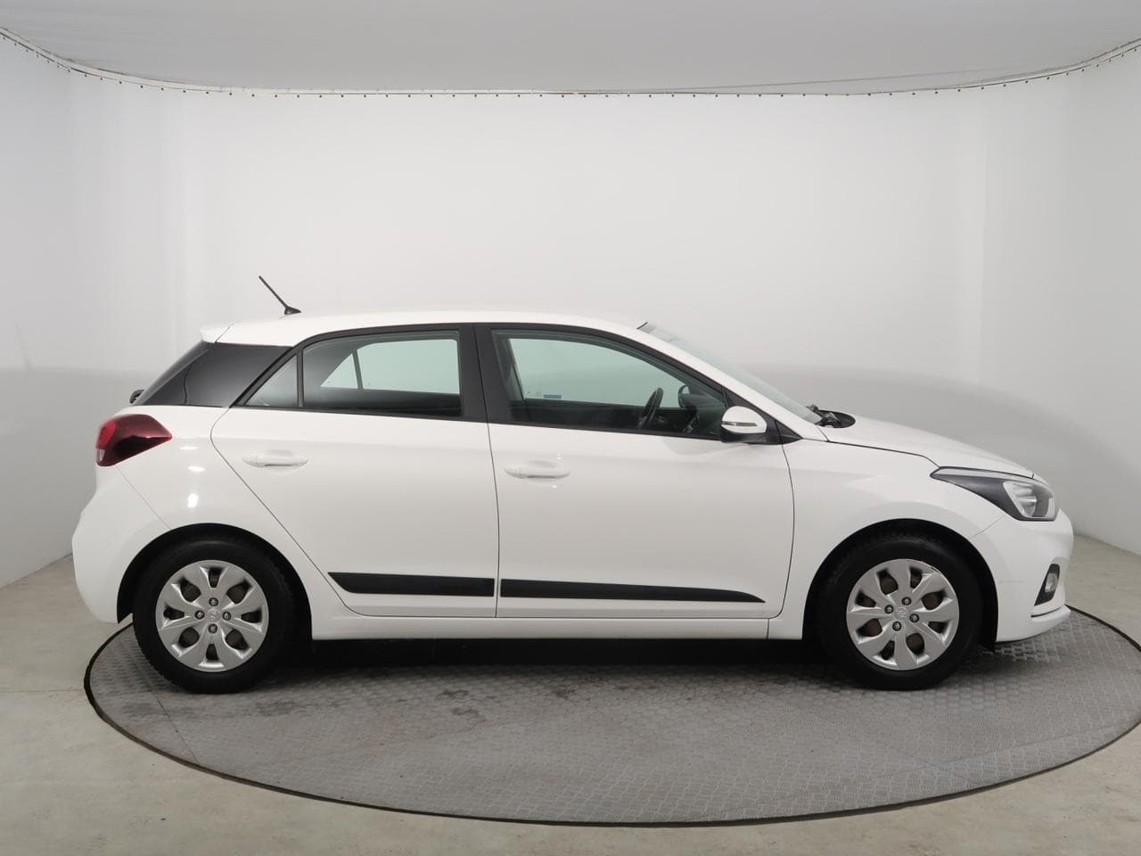 2019 Hyundai i20 - 8