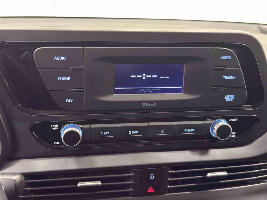 2021 Hyundai i20 - 12