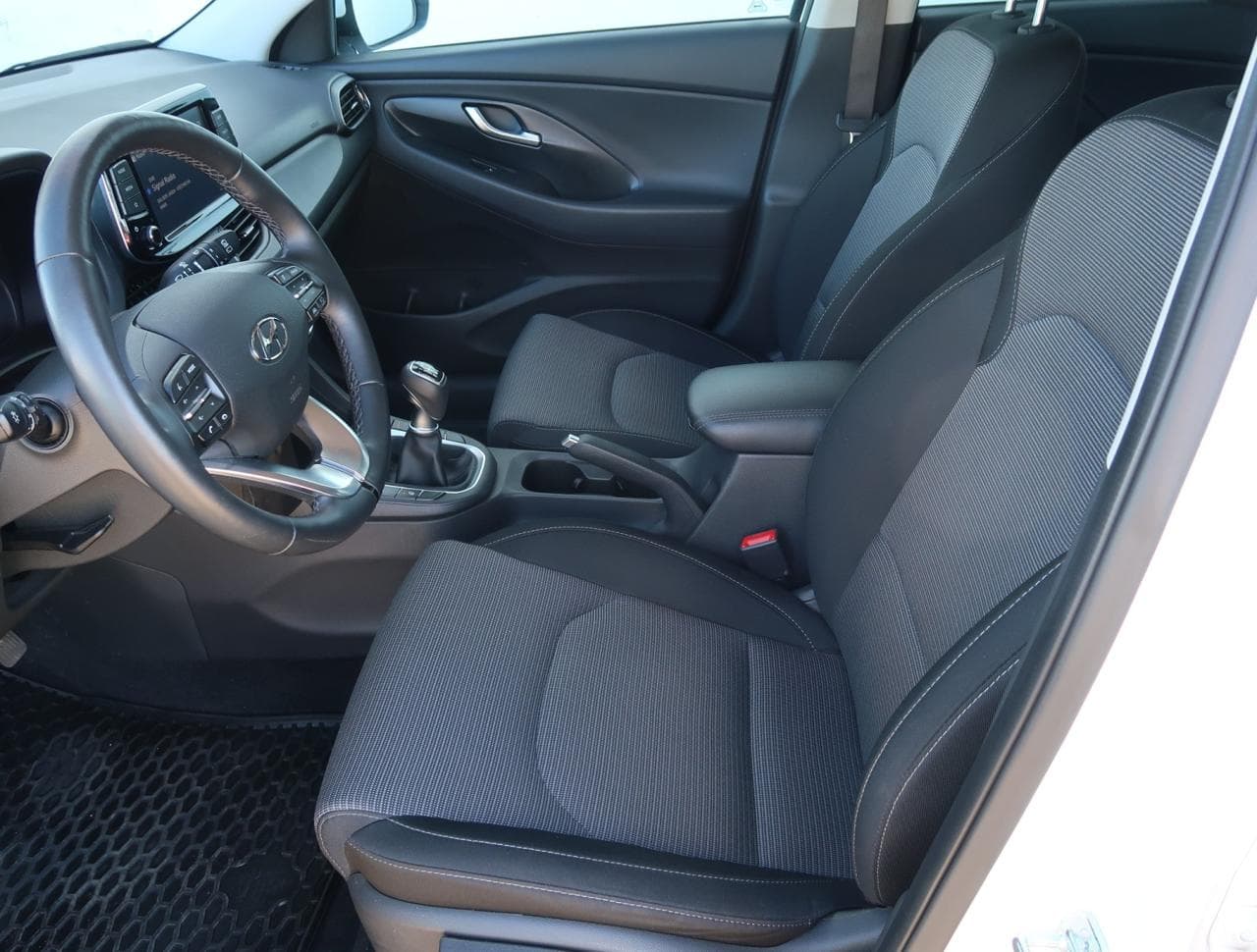 2023 Hyundai I30 - 16