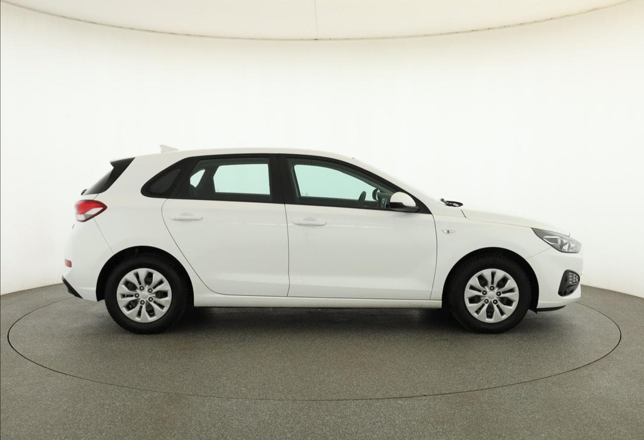 2021 Hyundai i30 - 8