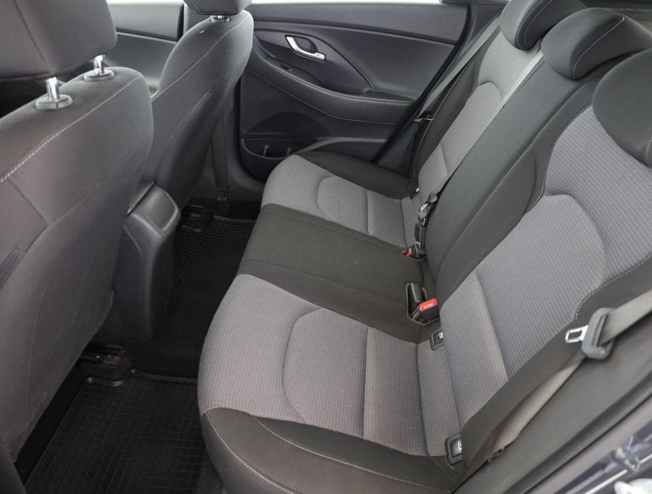 2022 Hyundai i30 - 12