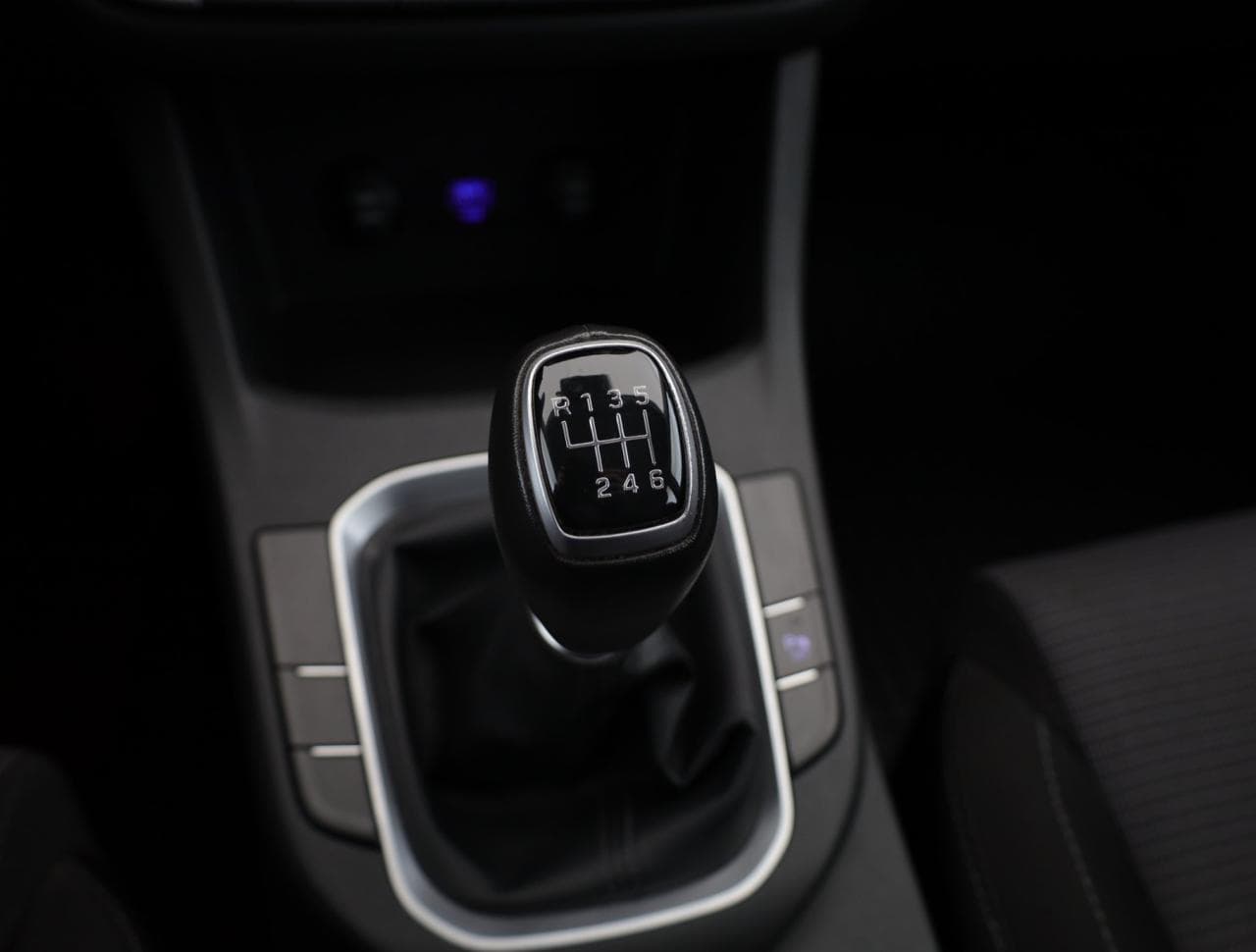 2022 Hyundai i30 - 18