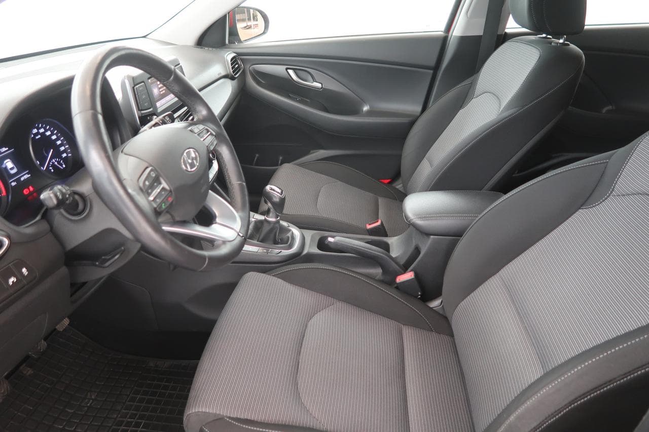 2017 Hyundai i30 - 16