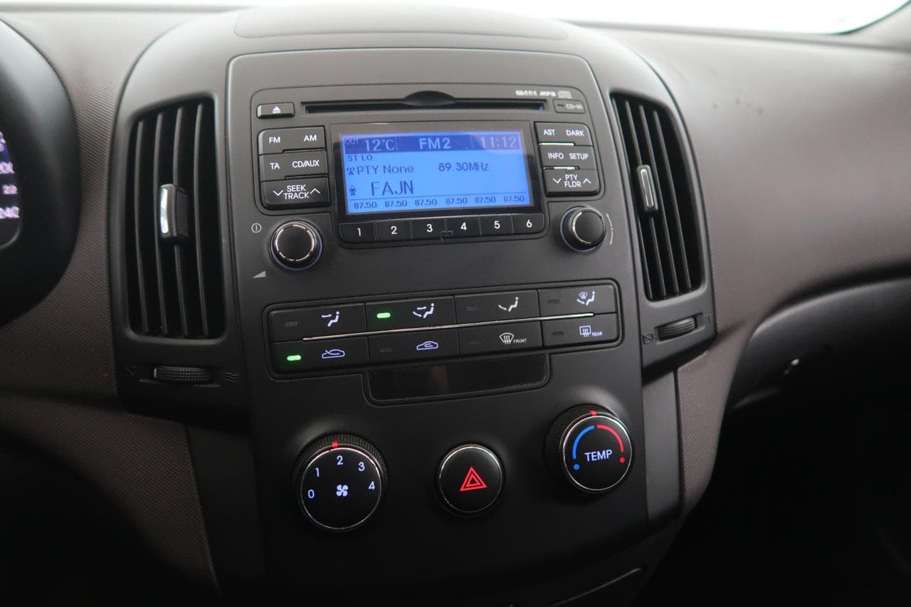 2011 Hyundai i30 - 18