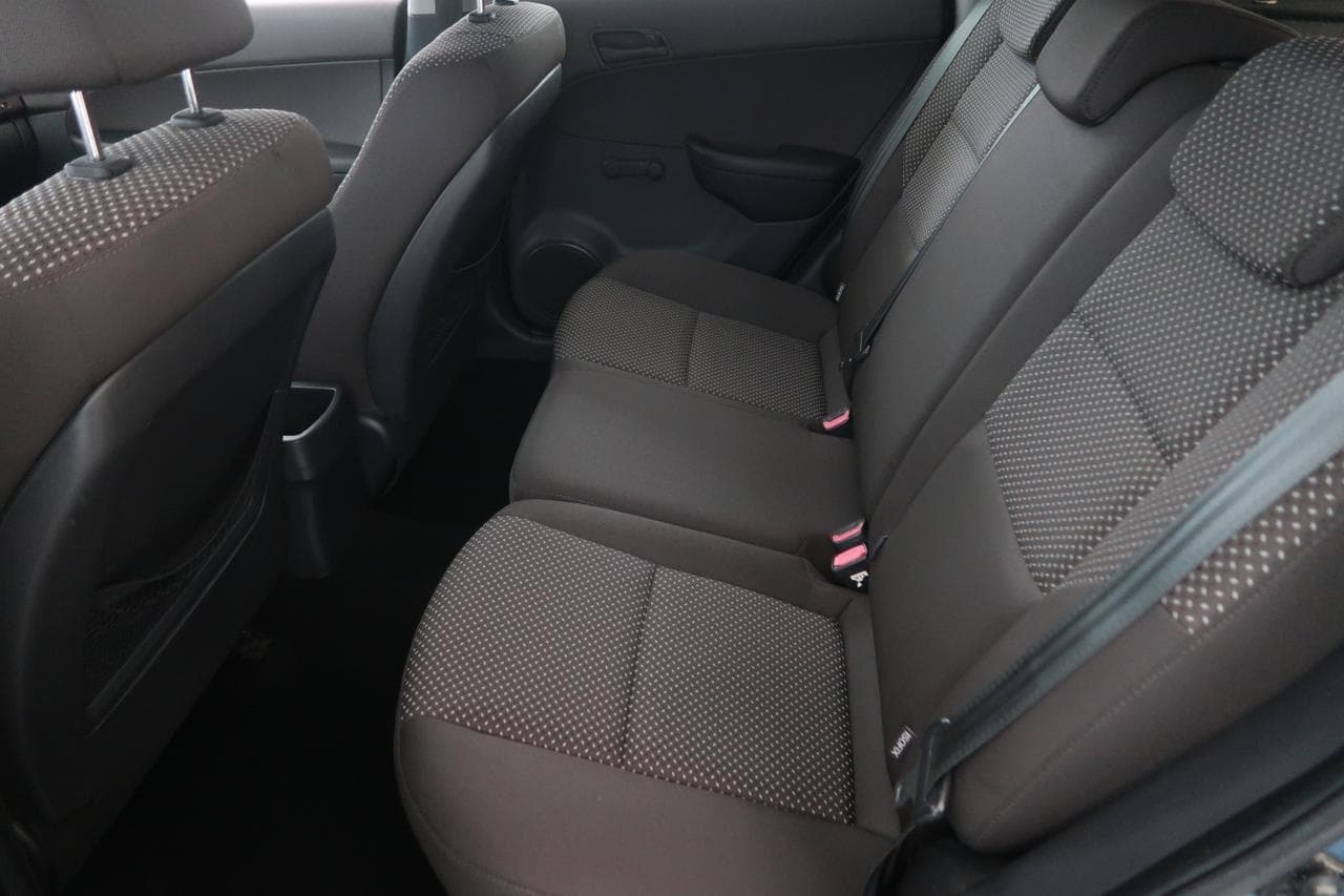 2011 Hyundai i30 - 15
