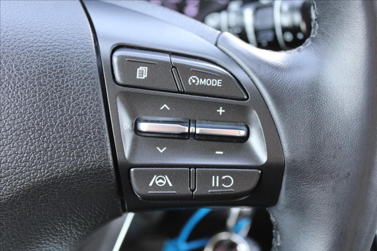 2021 Hyundai i30 - 18