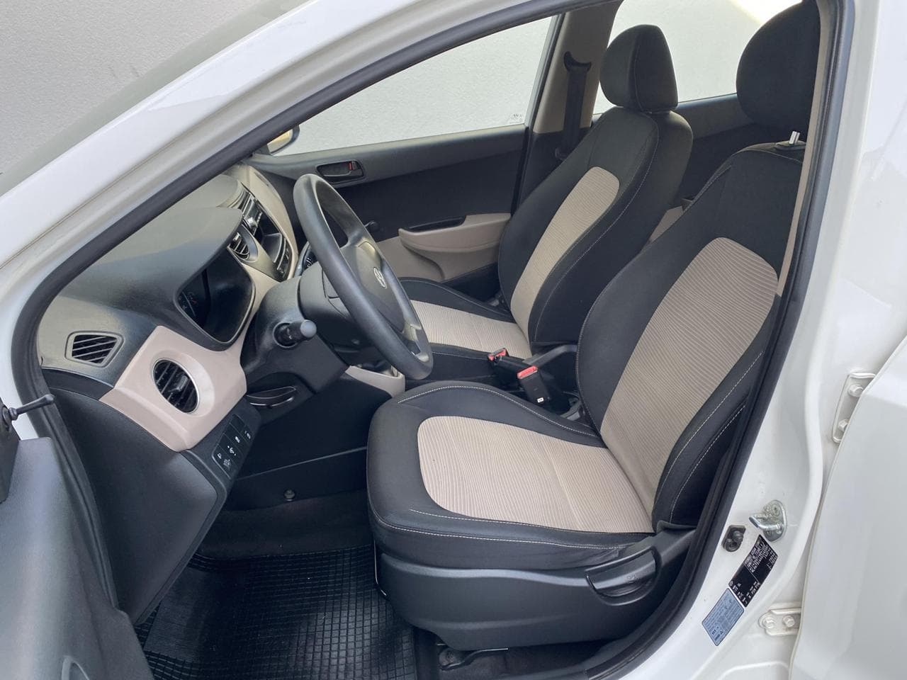 2016 Hyundai i10 - 9