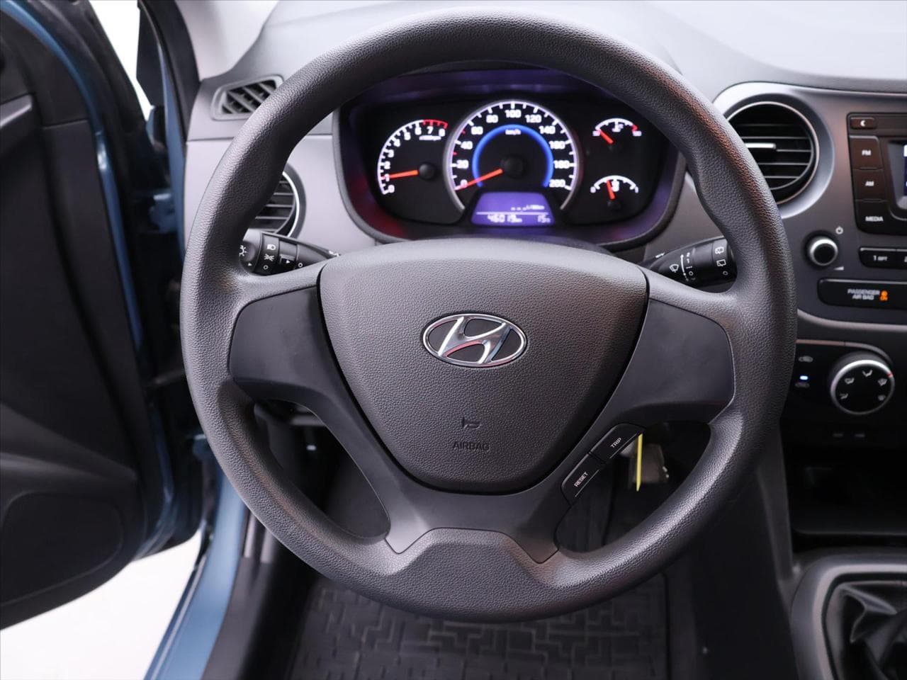 2019 Hyundai i10 - 15
