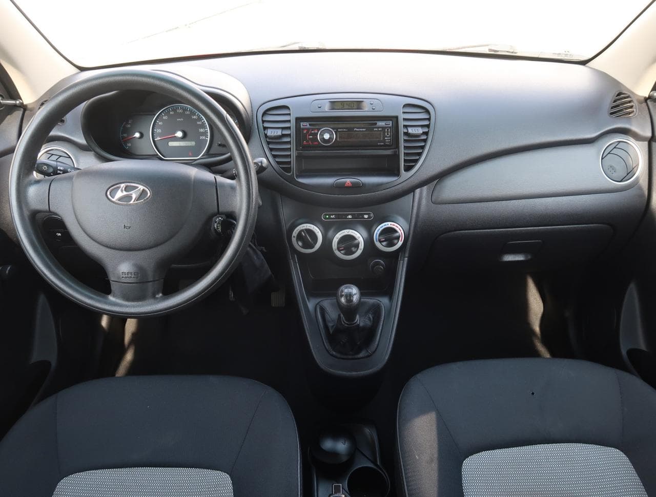 2010 Hyundai i10 - 10