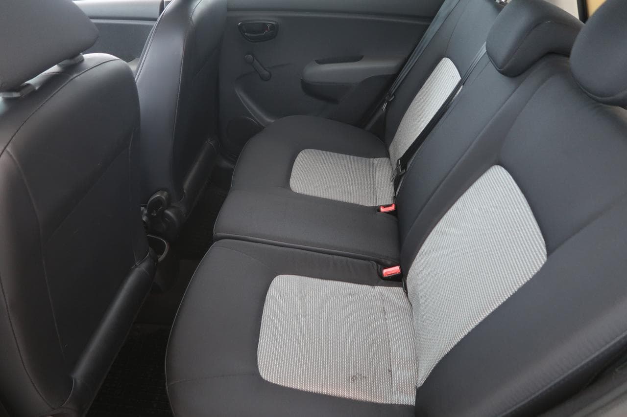 2010 Hyundai i10 - 15