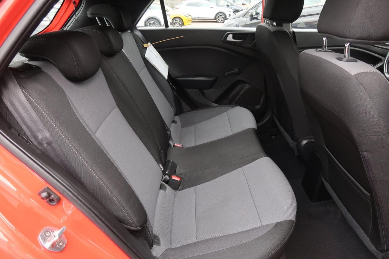 2019 Hyundai i20 - 13