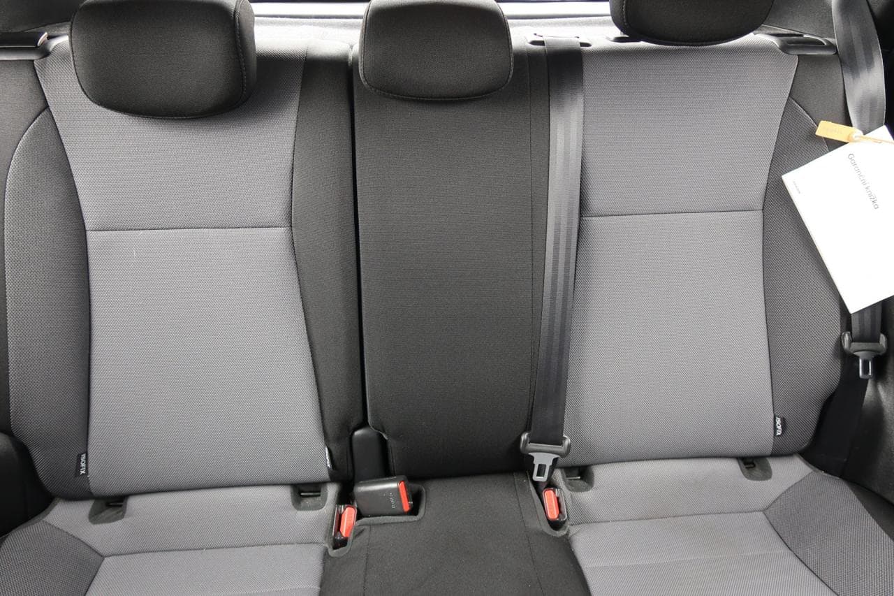 2019 Hyundai i20 - 14