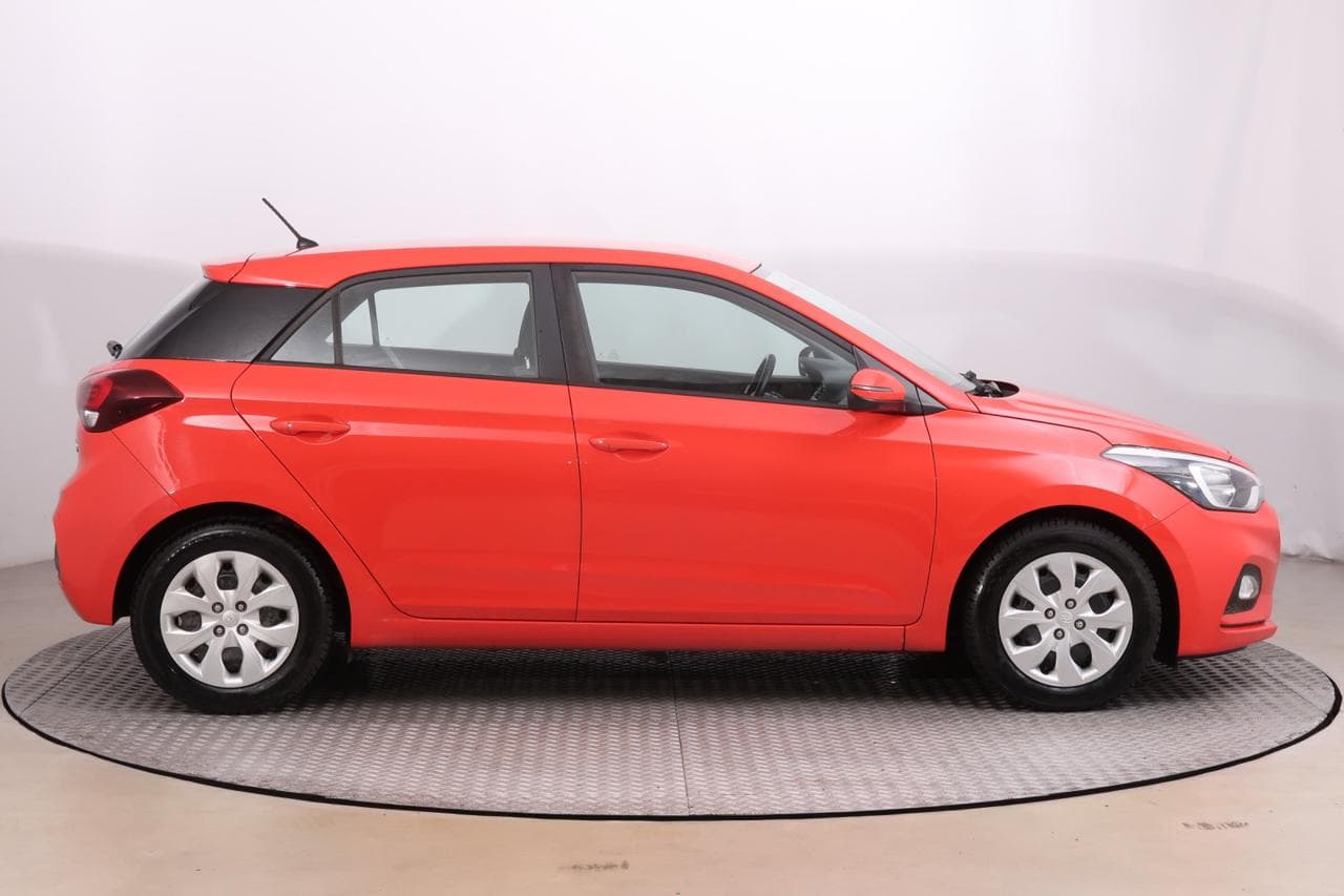 2019 Hyundai i20 - 8