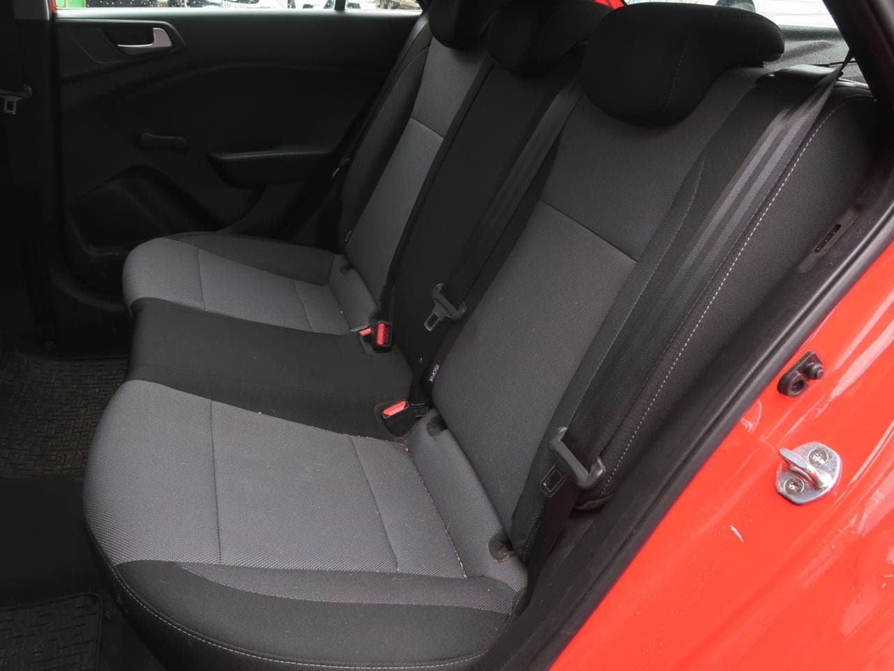 2020 Hyundai i20 - 27