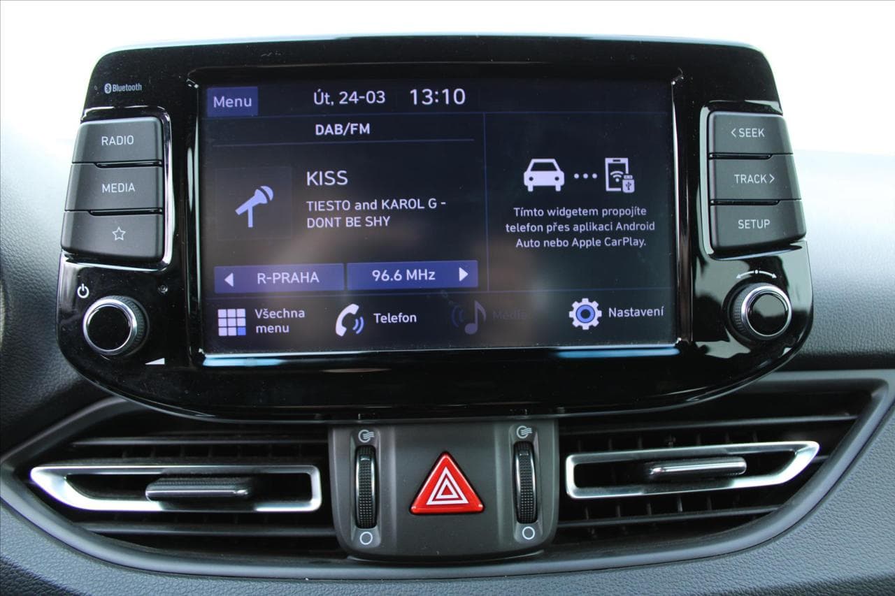 2022 Hyundai i30 - 18