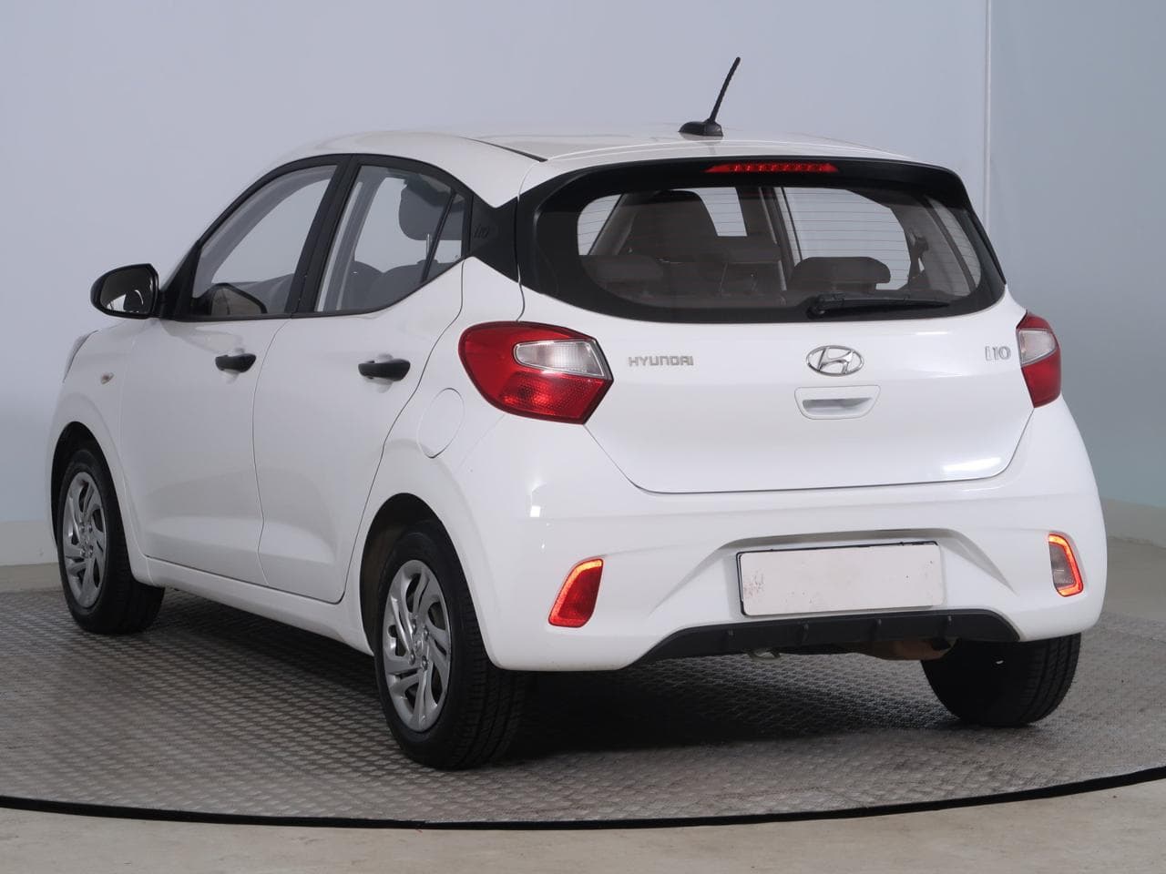 2021 Hyundai i10 - 9