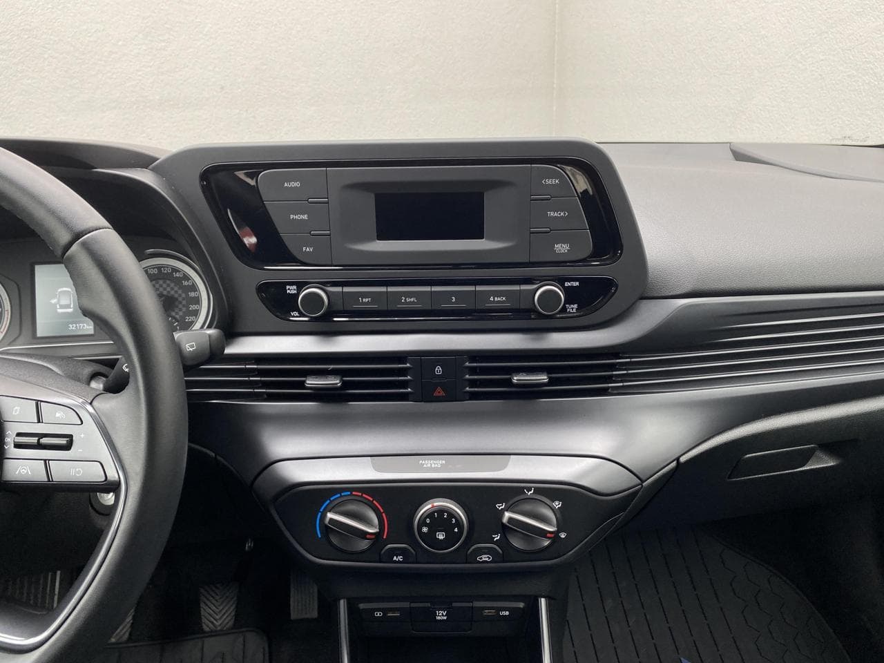 2023 Hyundai i20 - 12