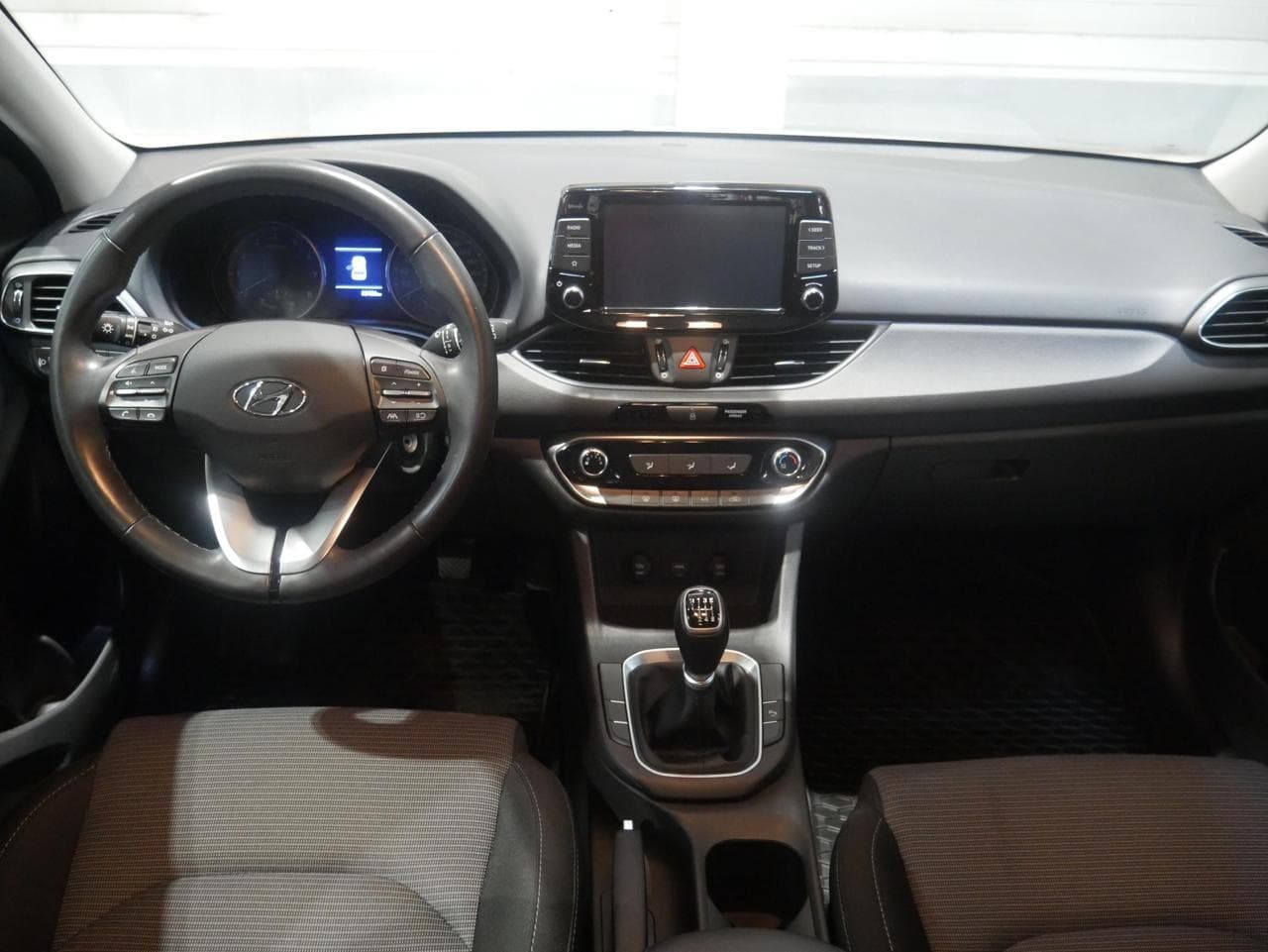 2020 Hyundai i30 - 10