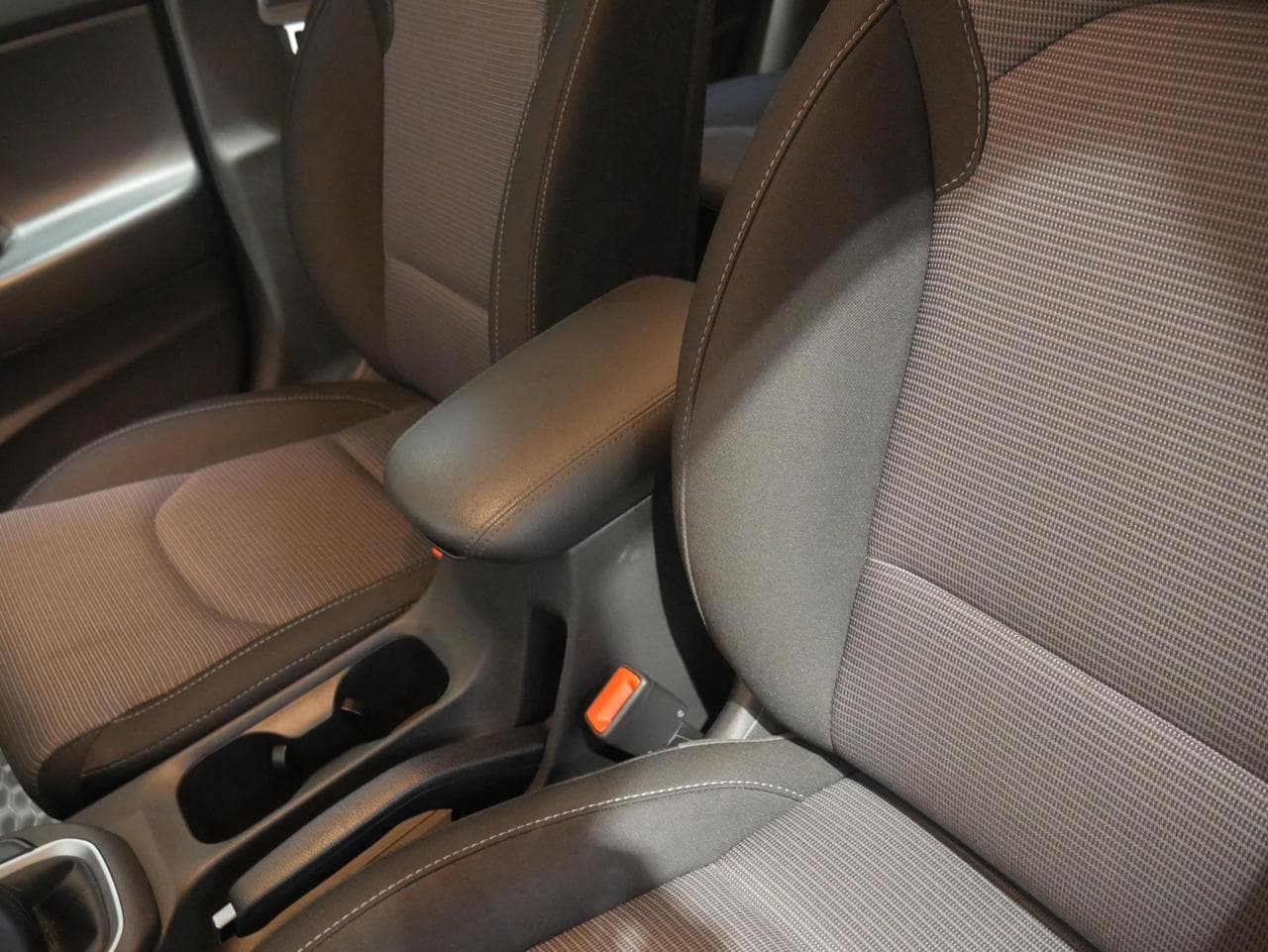 2020 Hyundai i30 - 24