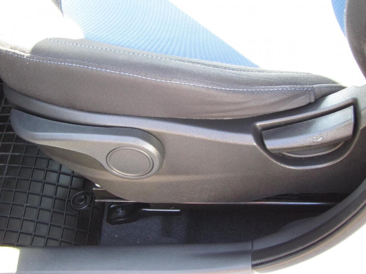 2014 Hyundai i10 - 11