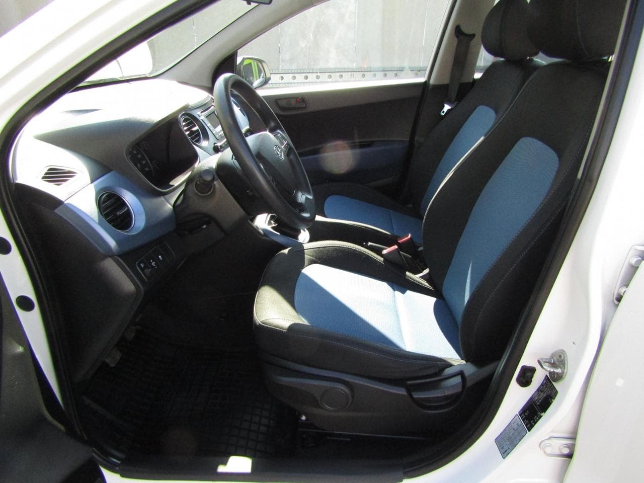 2014 Hyundai i10 - 9