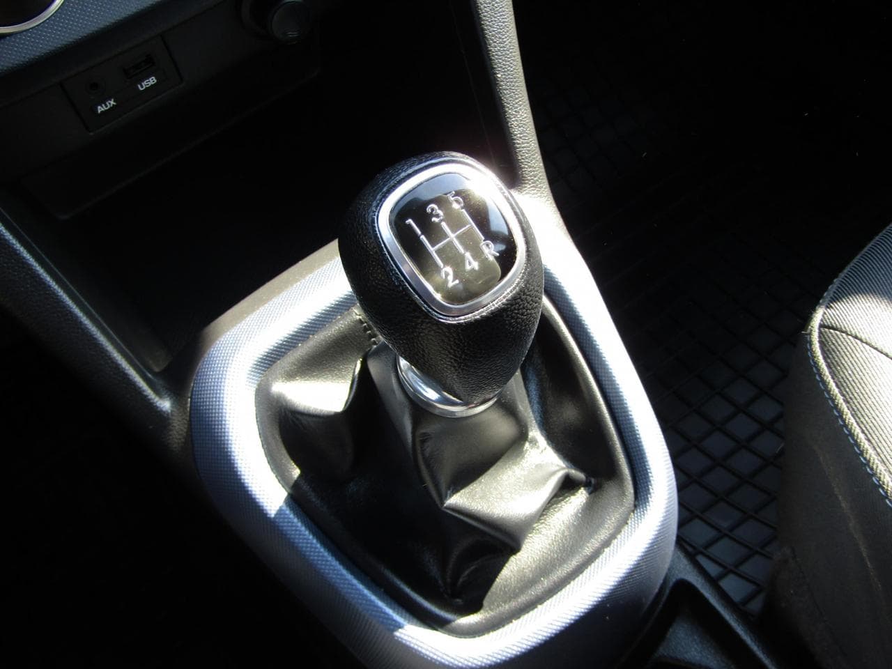 2014 Hyundai i10 - 16