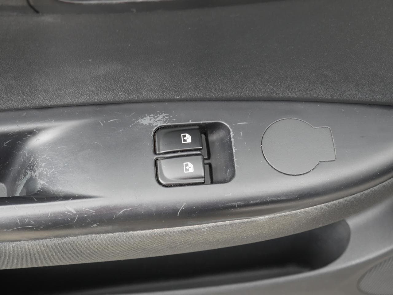 2013 Hyundai i20 - 11