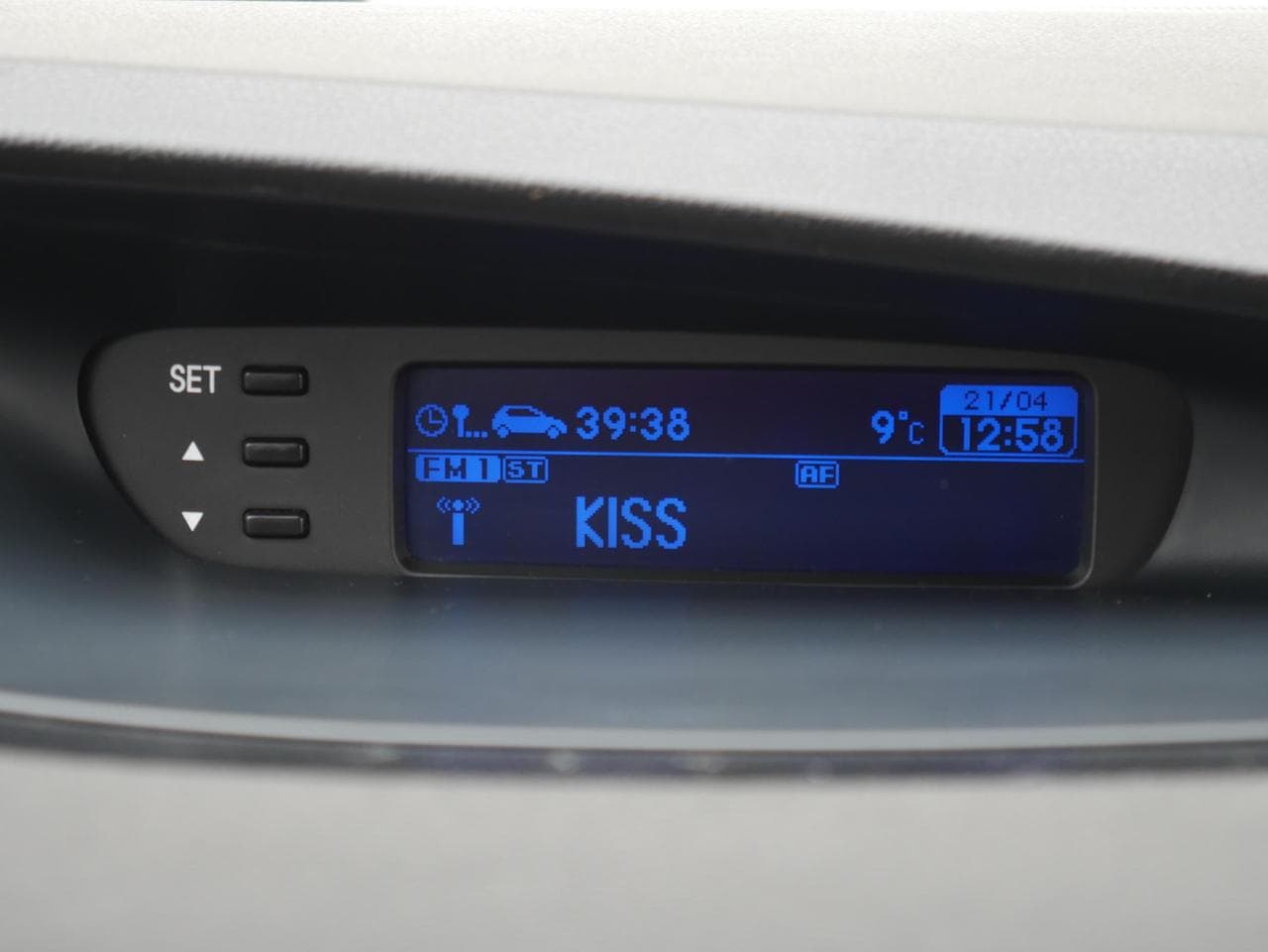 2013 Hyundai i20 - 12