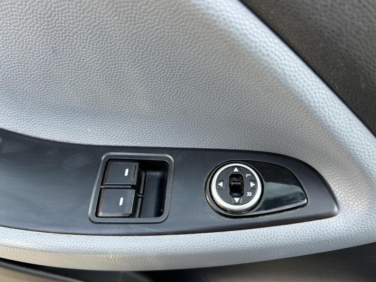 2015 Hyundai i20 - 18