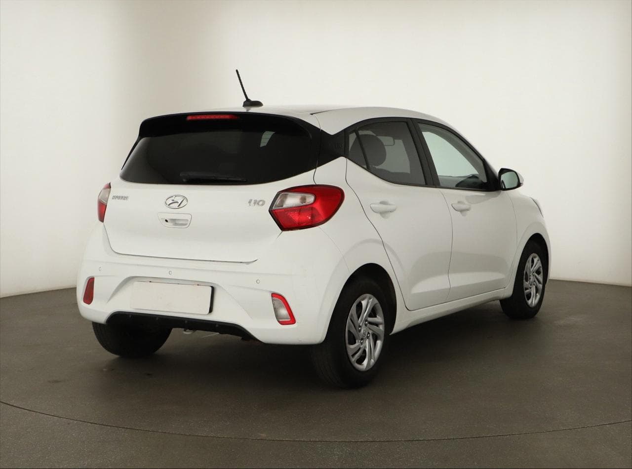 2022 Hyundai i10 - 7
