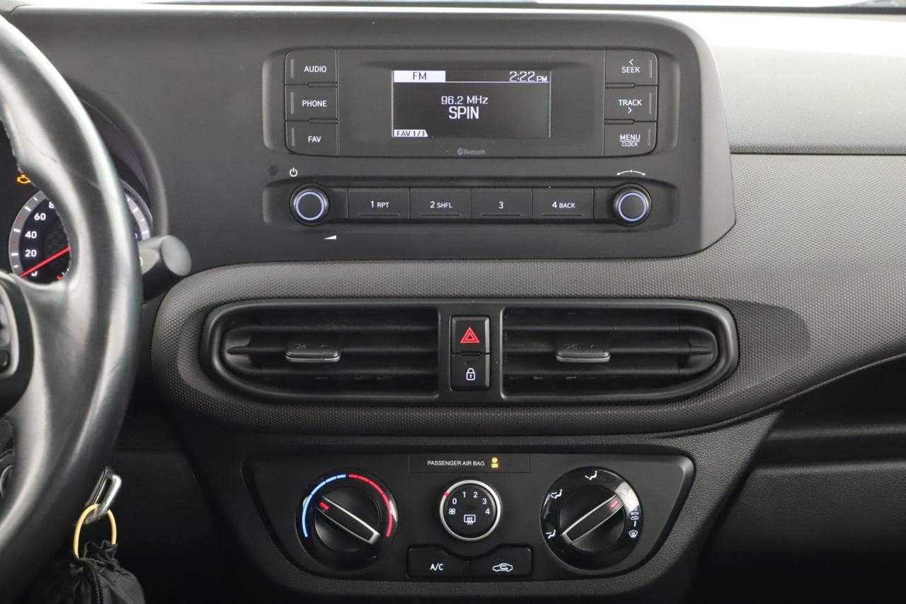 2021 Hyundai i10 - 17