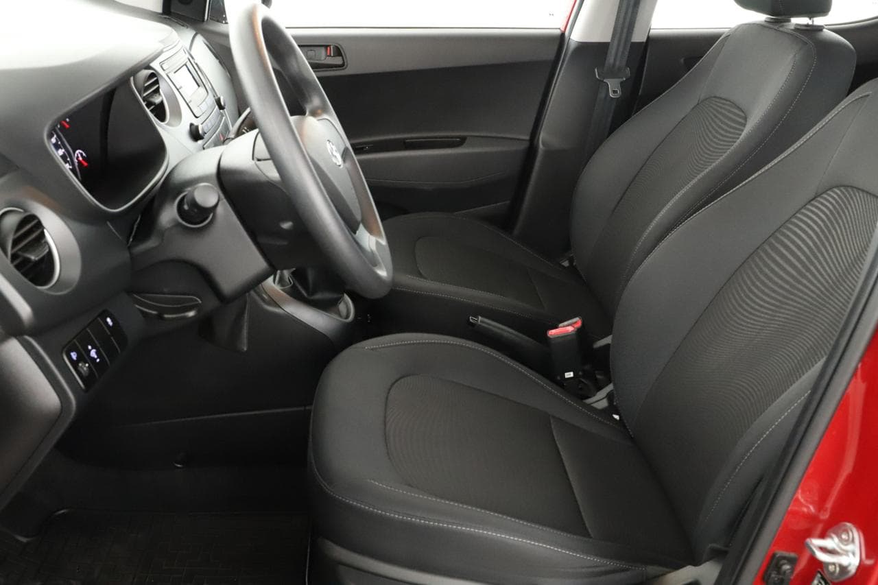 2018 Hyundai i10 - 12