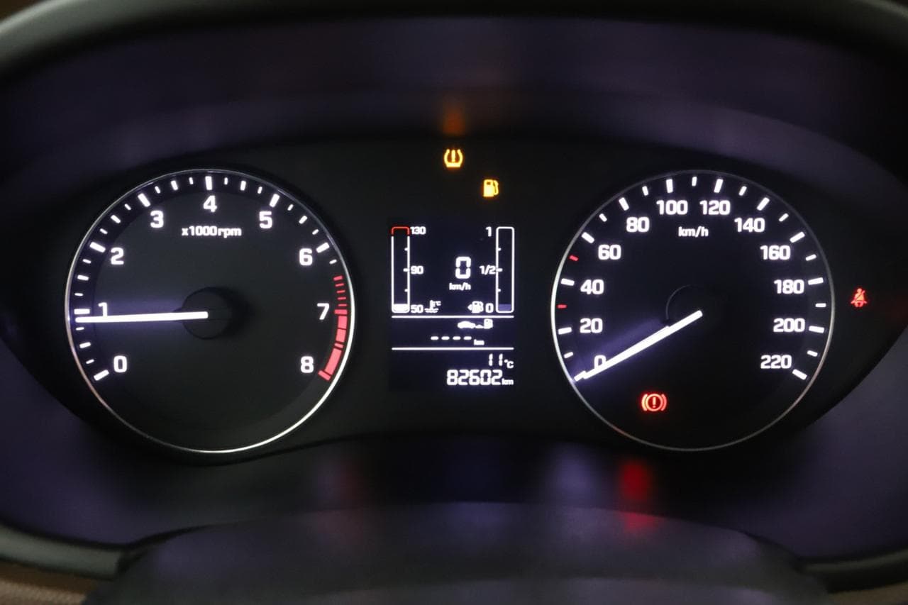 2016 Hyundai i20 - 16