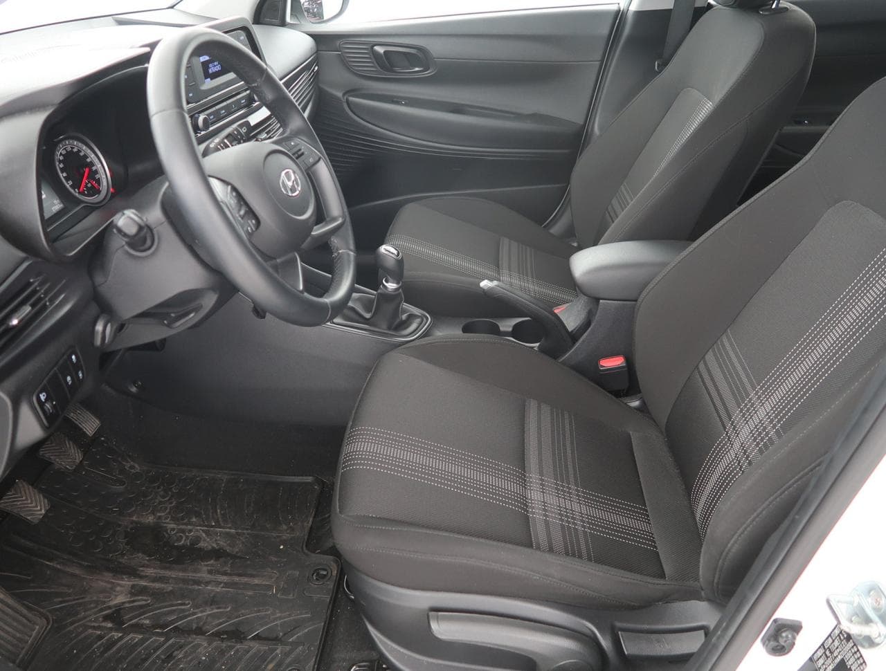 2021 Hyundai i20 - 16