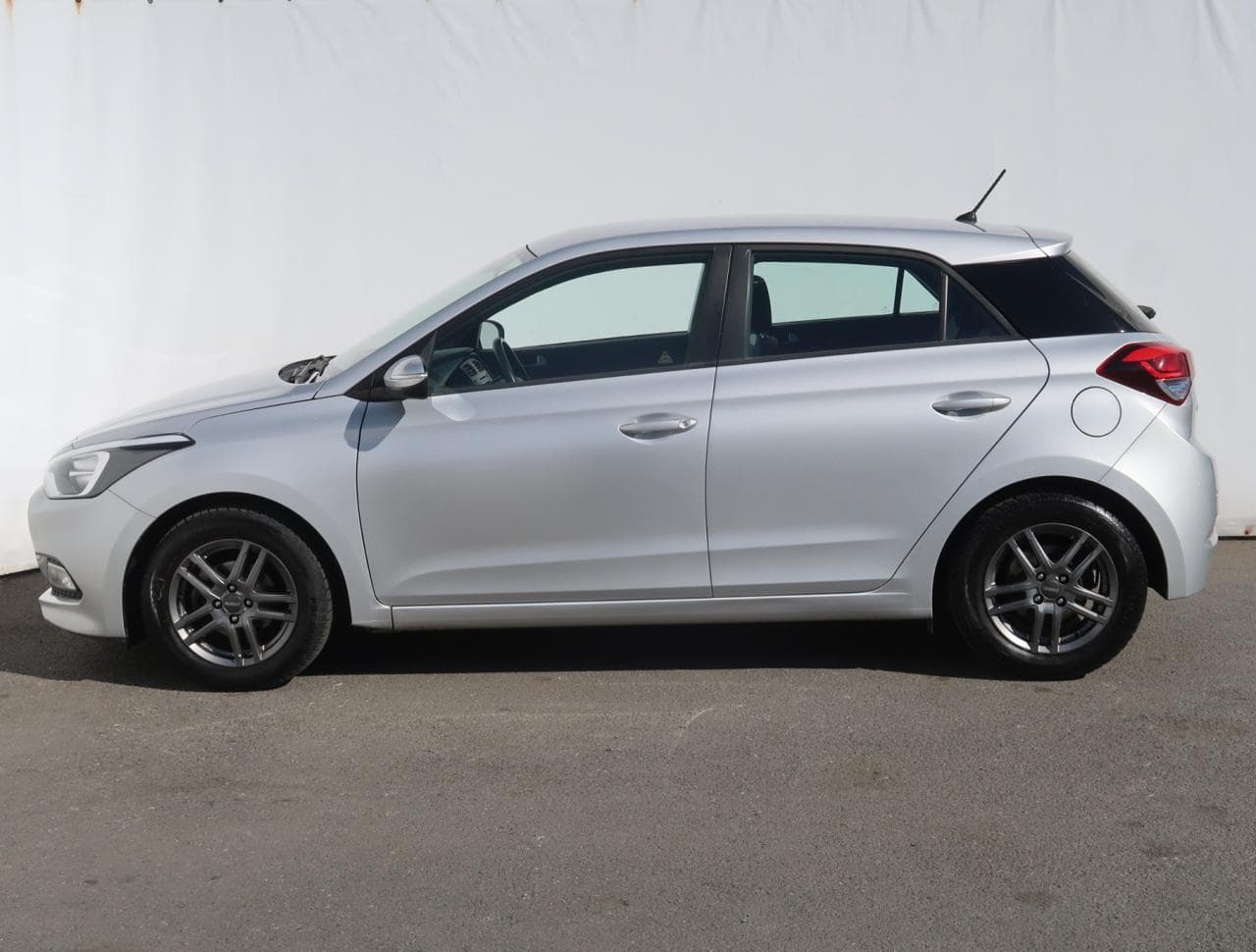 2016 Hyundai i20 - 4