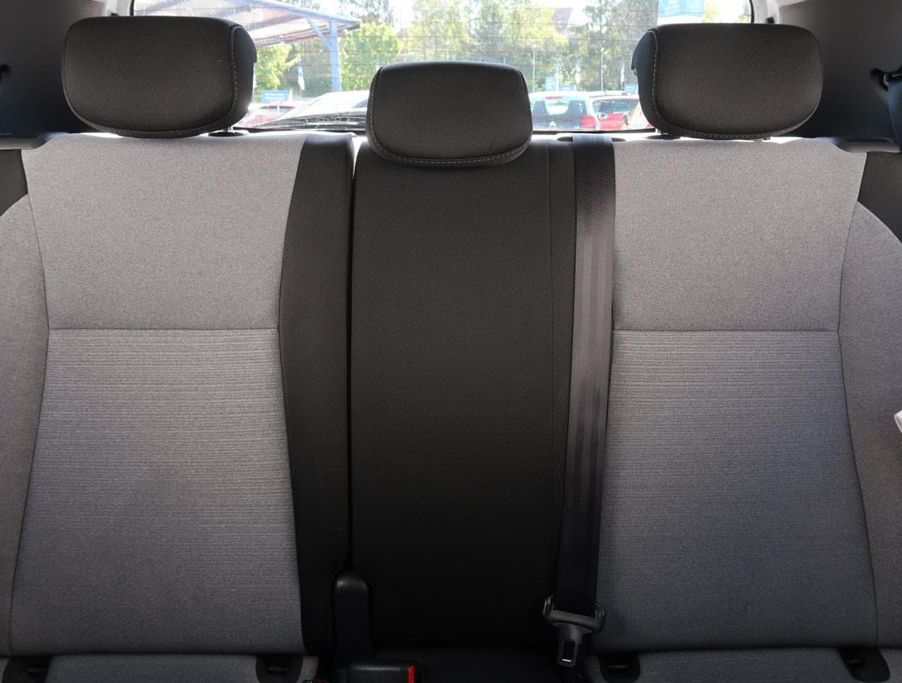 2016 Hyundai i20 - 14